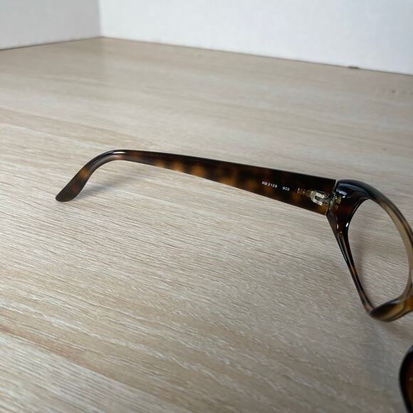 Ray-Ban RB2129 902 Sunglasses FRAMES ONLY Tortoise/Brown Made In Italy - Picture 5 of 9